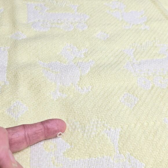 Vtg Baby Blanket Yellow White Ducks Train Waffle Fringe Japan 43"x43" FRIEMANIT - Picture 6 of 12